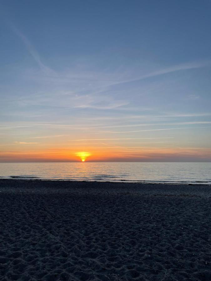 Derzeit Beliebt - Phaenomenaler Ausblick Auf Binnen- Und Ostsee Heiligenhafen Ngoại thất bức ảnh