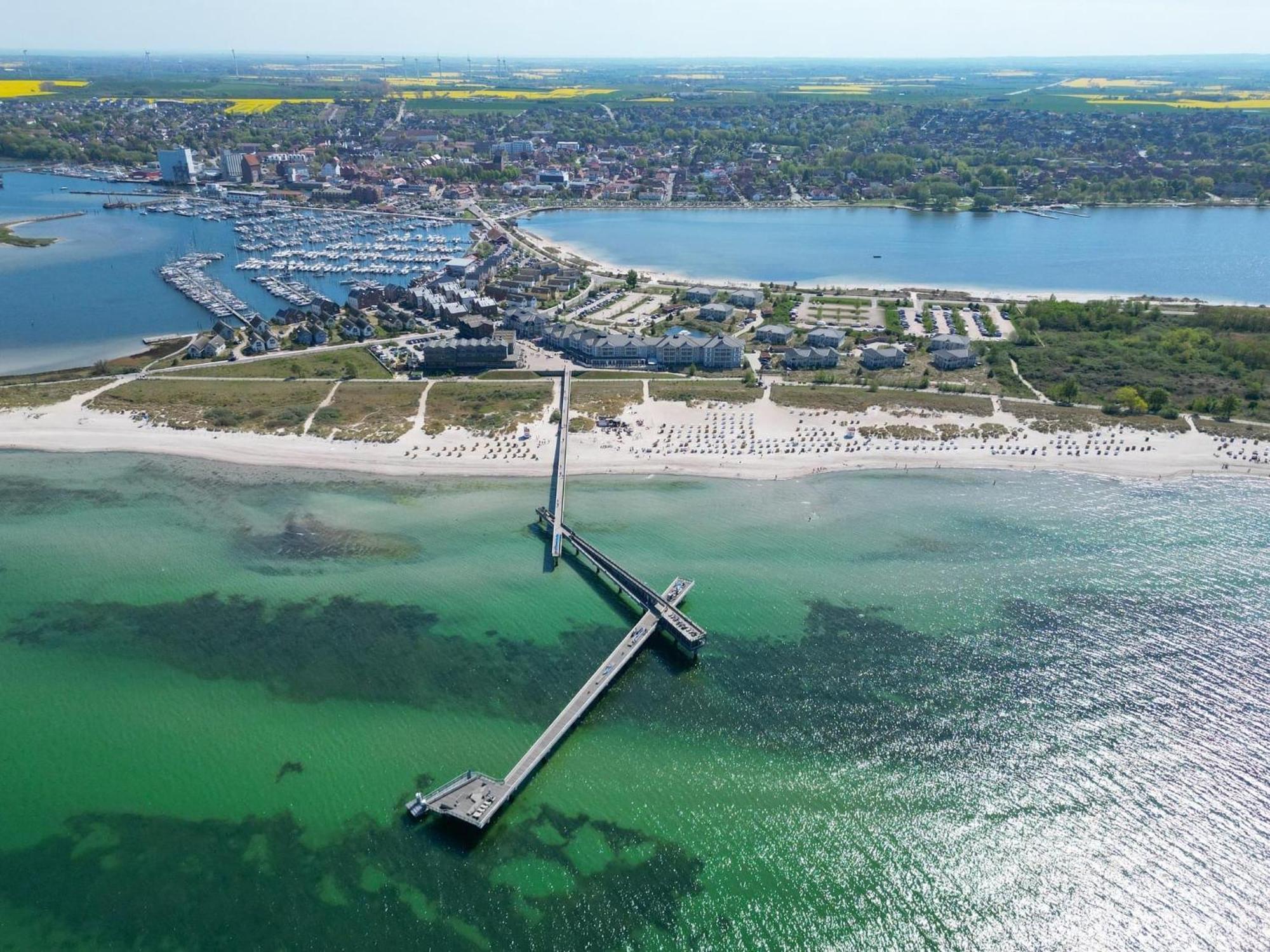 Derzeit Beliebt - Phaenomenaler Ausblick Auf Binnen- Und Ostsee Heiligenhafen Ngoại thất bức ảnh